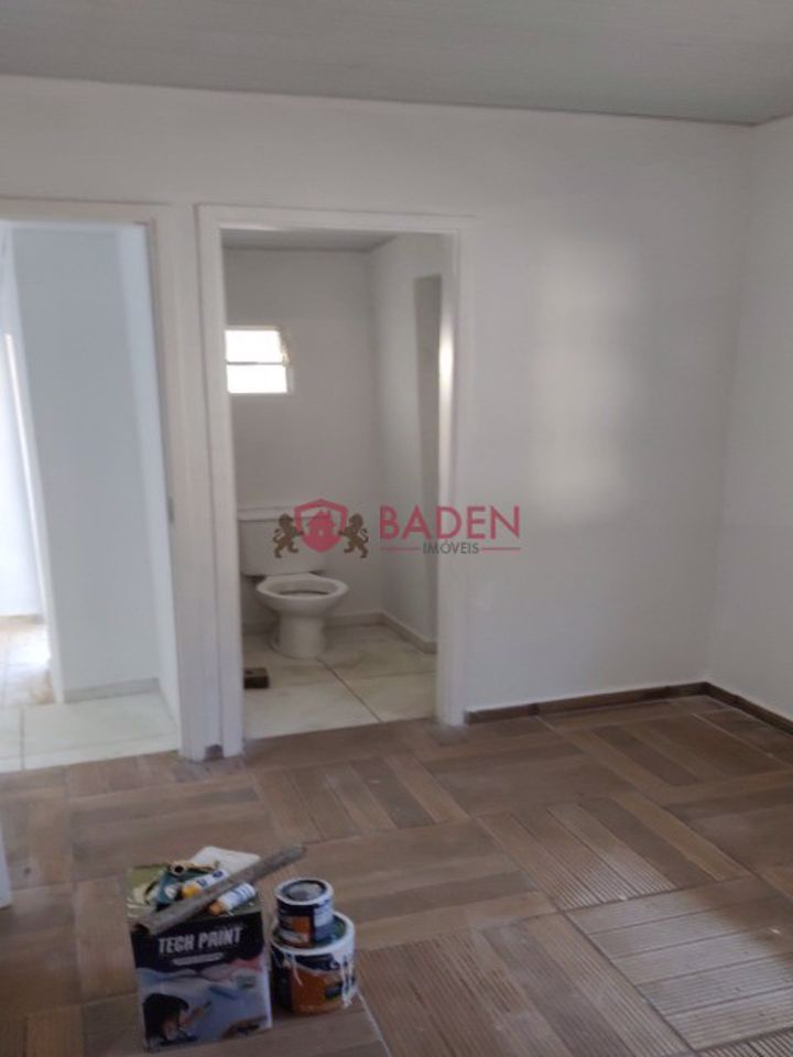 Casa à venda com 2 quartos, 71m² - Foto 15