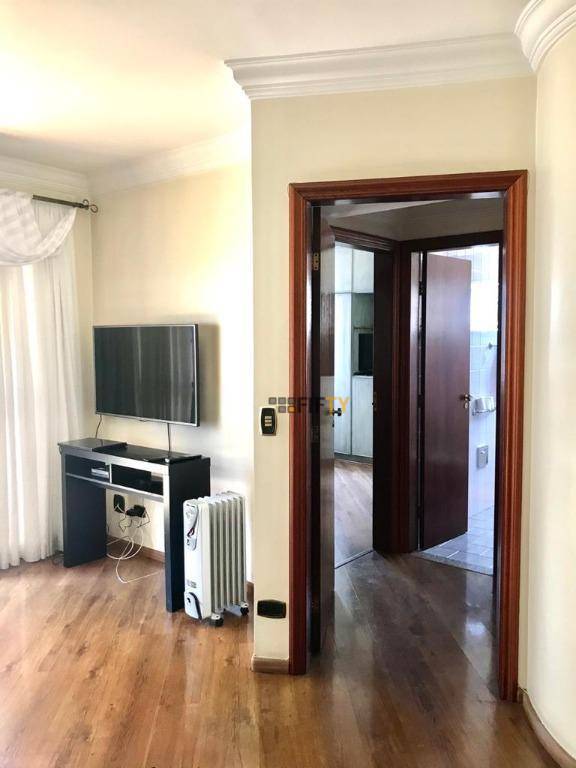 Apartamento à venda com 2 quartos, 98m² - Foto 2