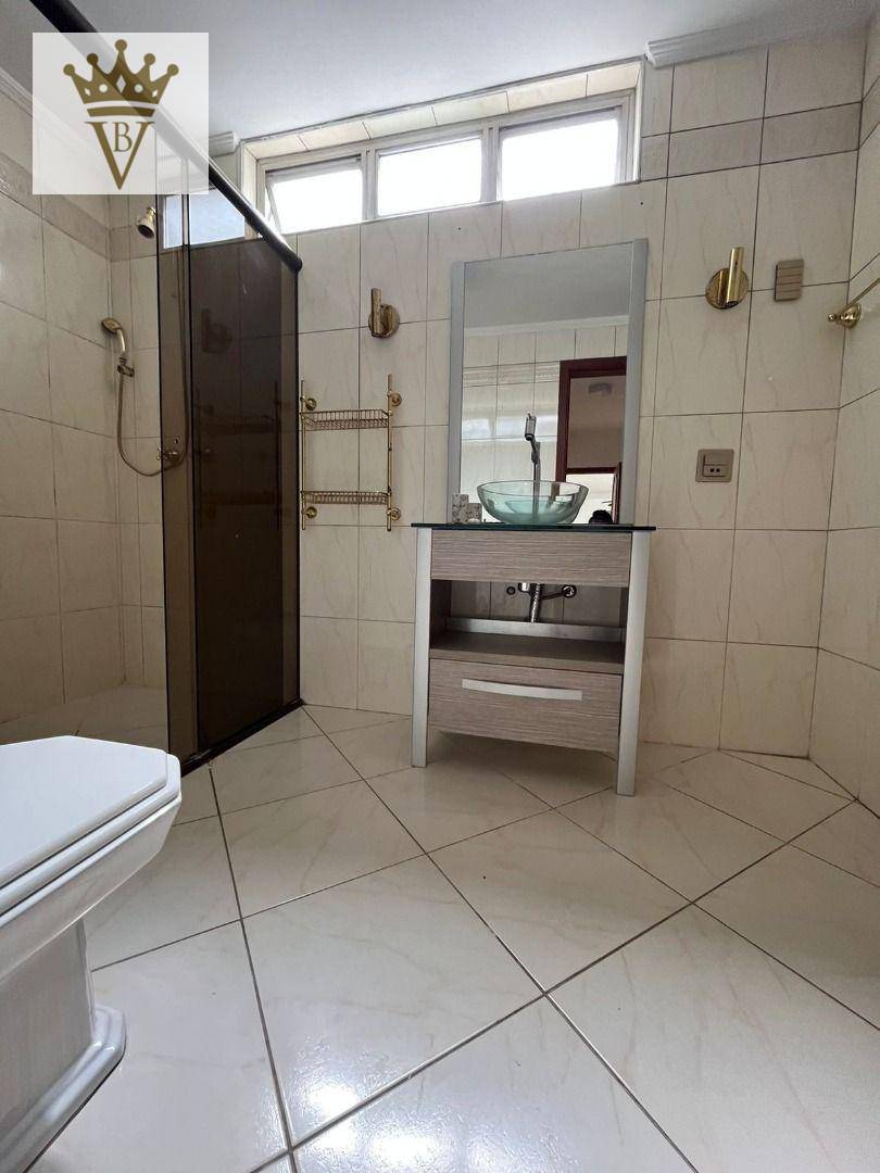 Apartamento à venda com 3 quartos, 200m² - Foto 15