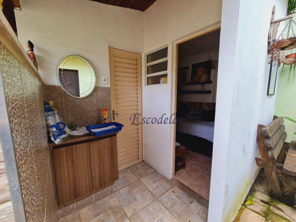 Casa à venda com 3 quartos, 210m² - Foto 6