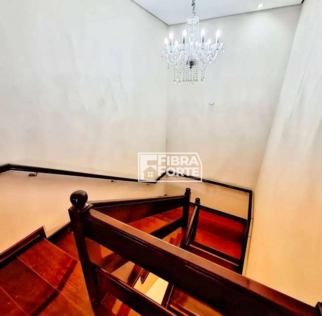 Casa à venda com 3 quartos, 283m² - Foto 5