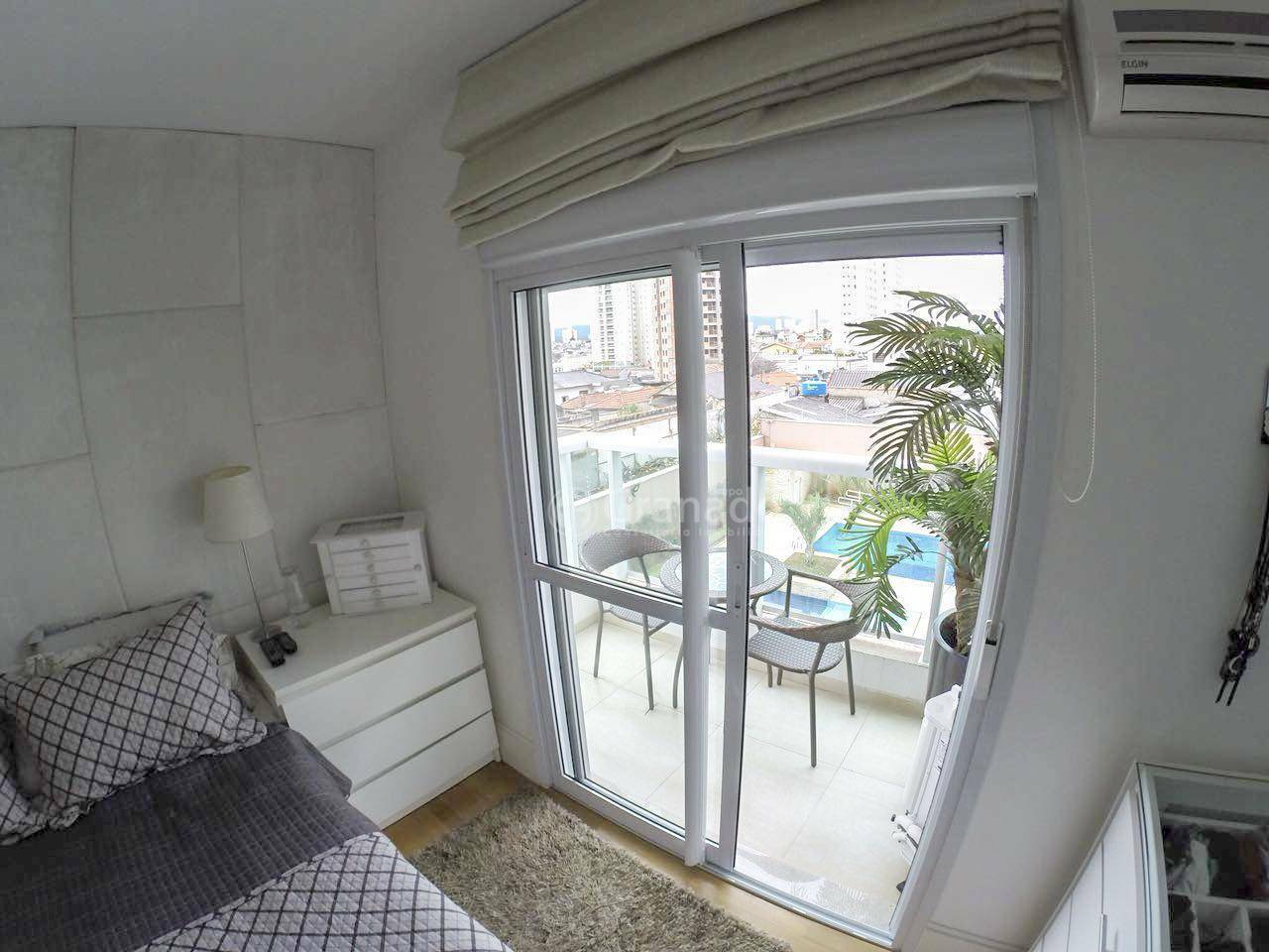 Apartamento à venda com 3 quartos, 140m² - Foto 18