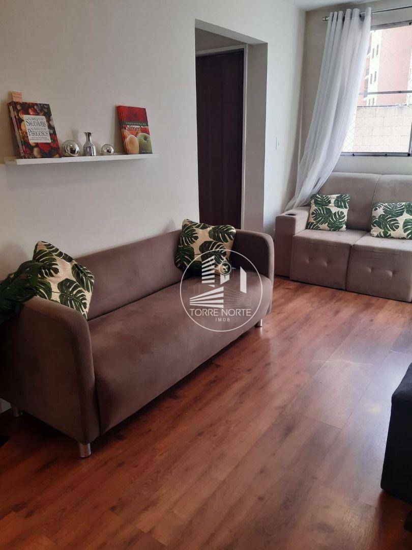 Apartamento à venda com 3 quartos, 47m² - Foto 15