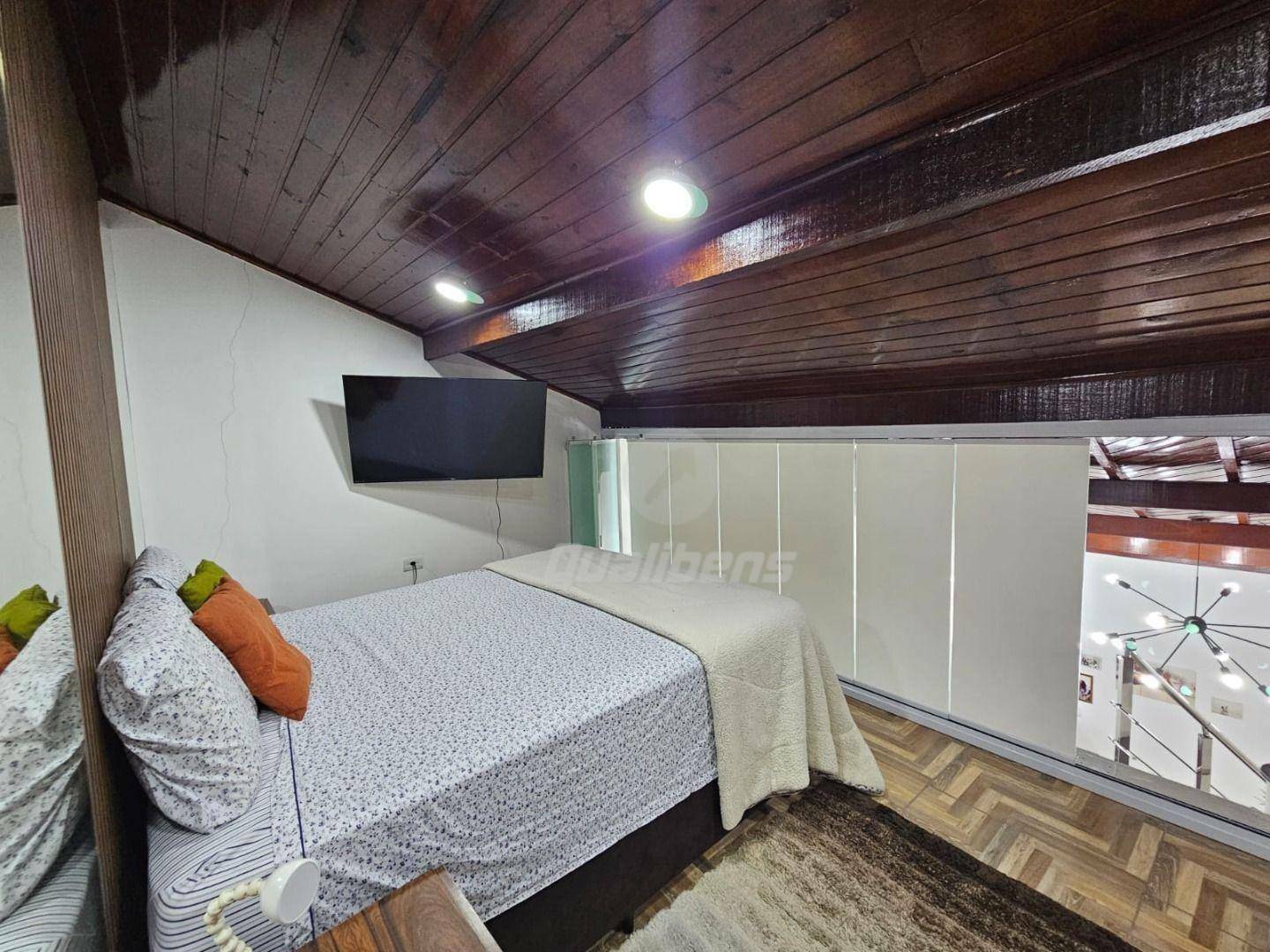 Sobrado à venda com 2 quartos, 182m² - Foto 57