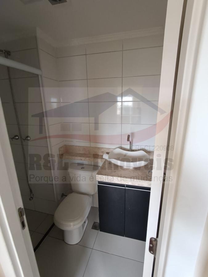 Apartamento para alugar com 2 quartos, 41m² - Foto 12