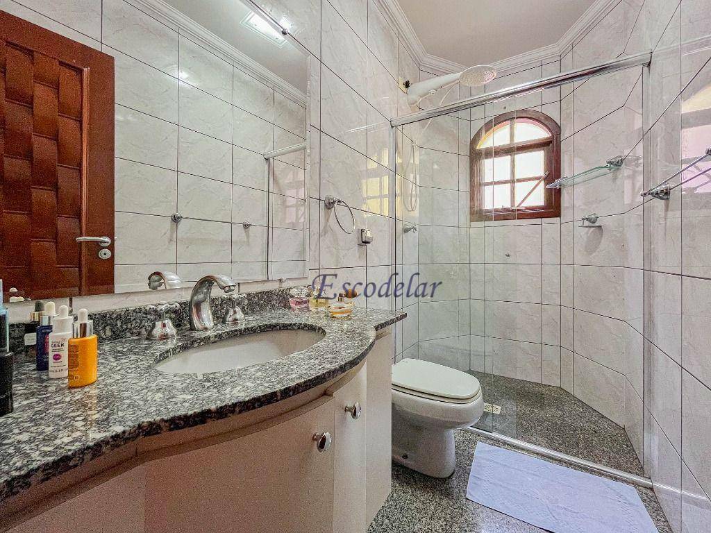 Casa de Condomínio à venda com 3 quartos, 400m² - Foto 17