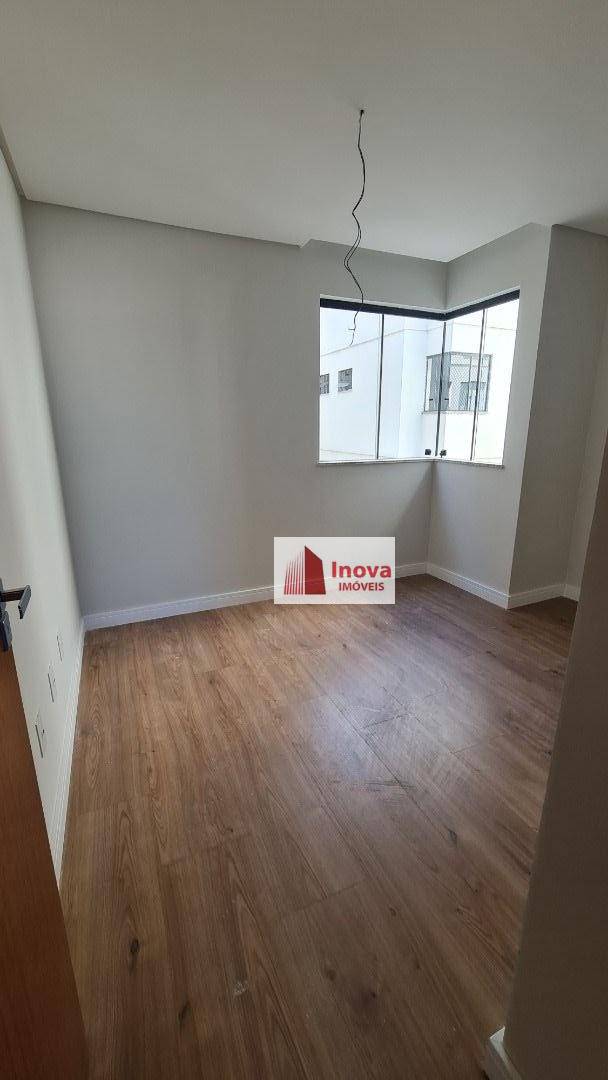 Apartamento à venda com 3 quartos, 104m² - Foto 12