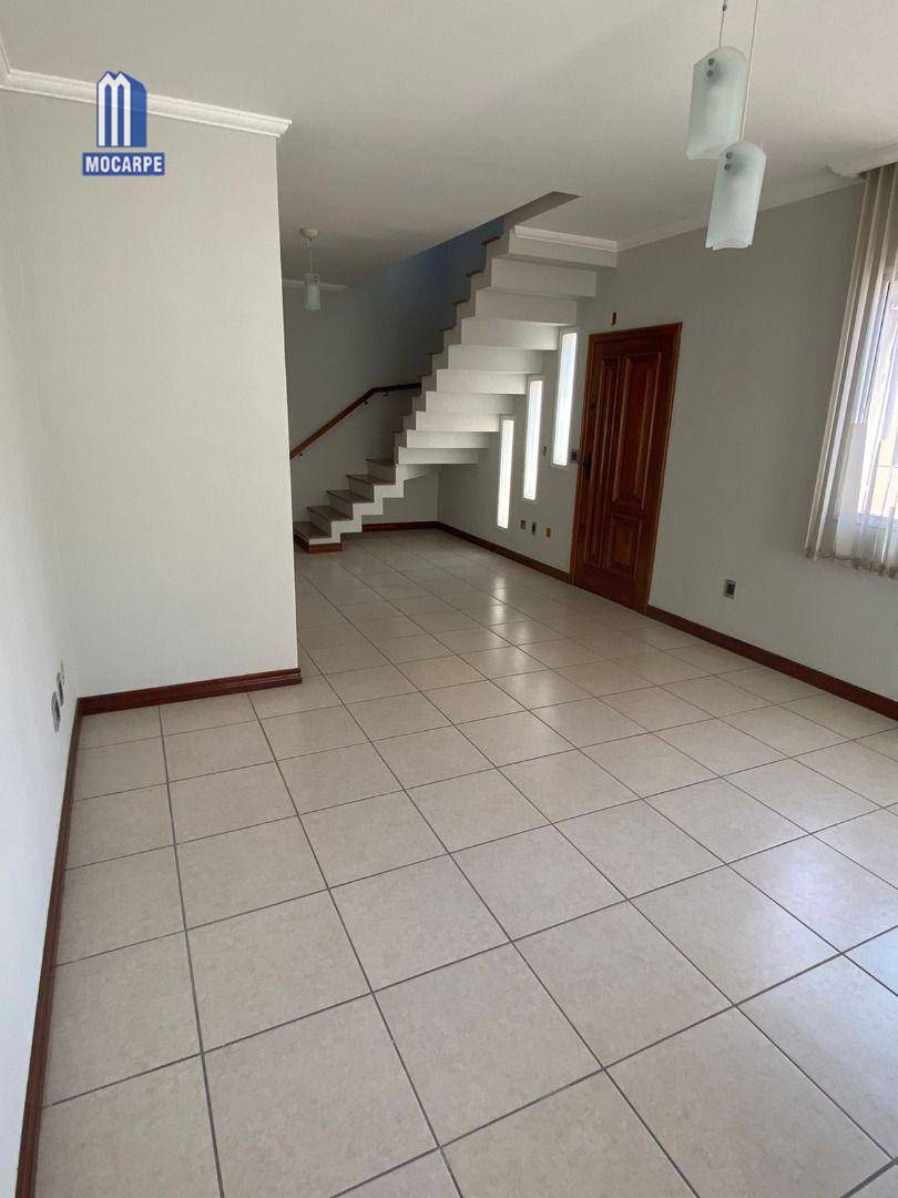 Sobrado à venda com 2 quartos, 156m² - Foto 13