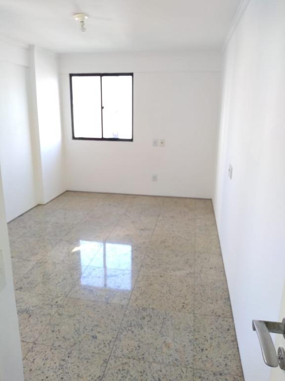 Apartamento à venda com 3 quartos, 160m² - Foto 27