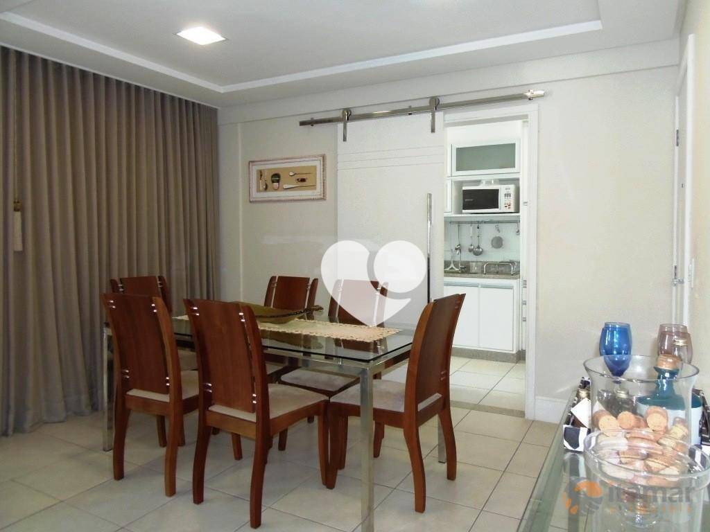 Apartamento à venda com 3 quartos, 101m² - Foto 1