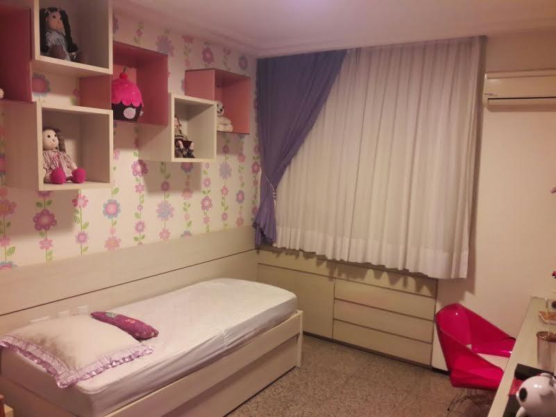 Apartamento à venda com 3 quartos, 200m² - Foto 14