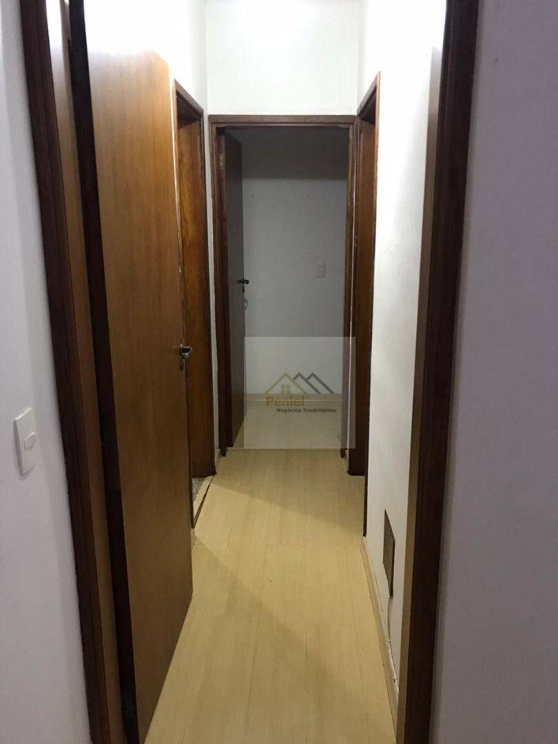 Apartamento à venda com 2 quartos, 75m² - Foto 11