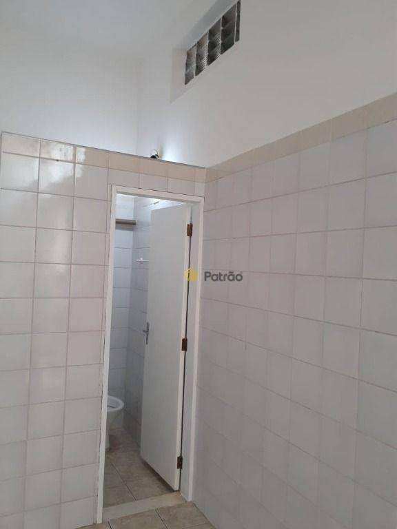 Sobrado à venda com 2 quartos, 246m² - Foto 18