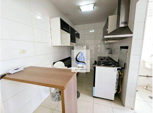 Apartamento para alugar com 1 quarto, 47m² - Foto 6