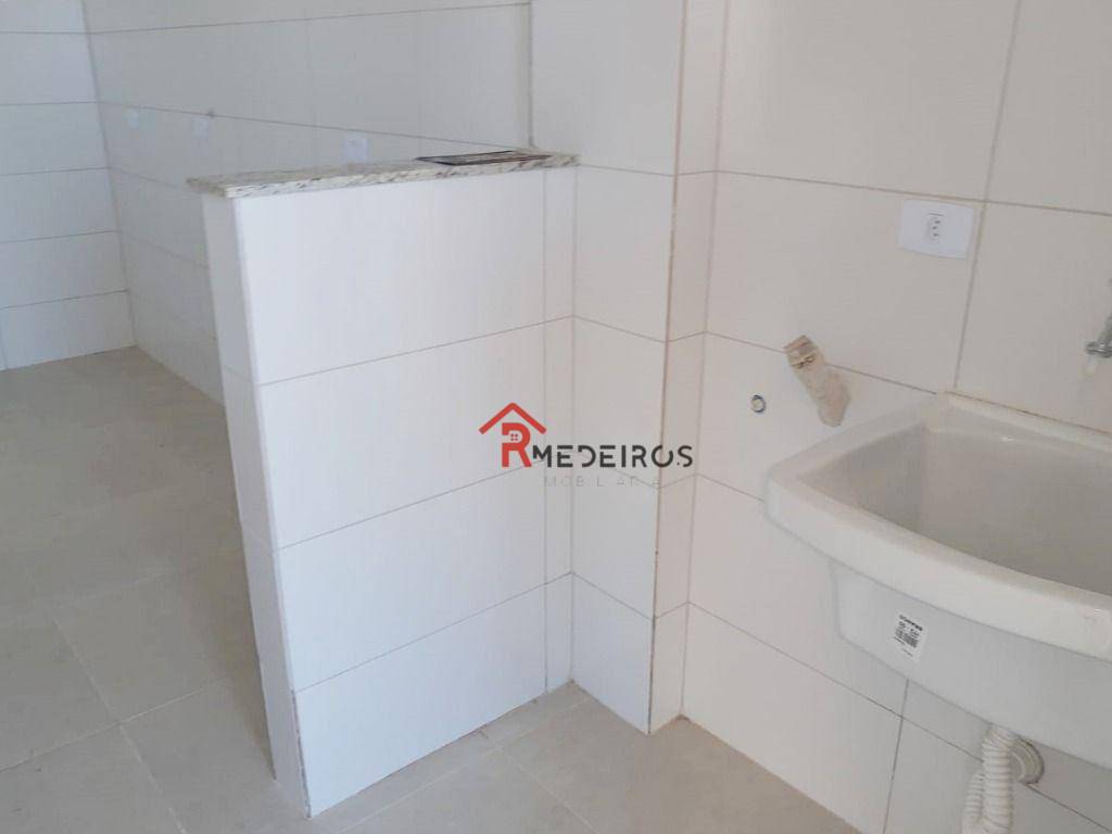 Apartamento à venda com 2 quartos, 70m² - Foto 14