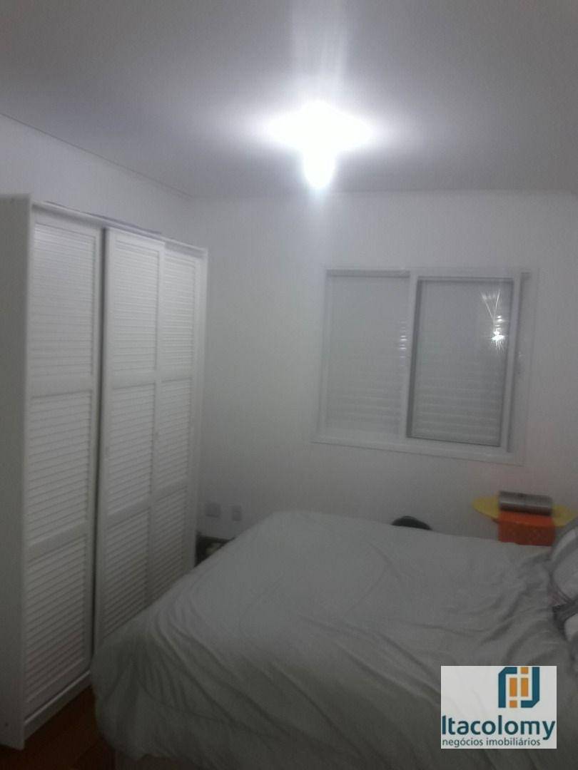 Apartamento à venda com 2 quartos, 79m² - Foto 11