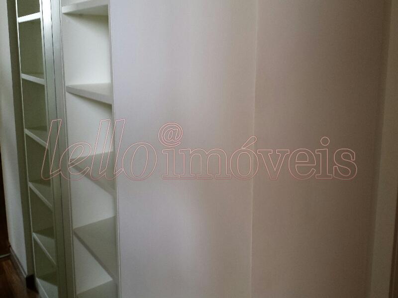 Apartamento para alugar com 3 quartos, 165m² - Foto 12