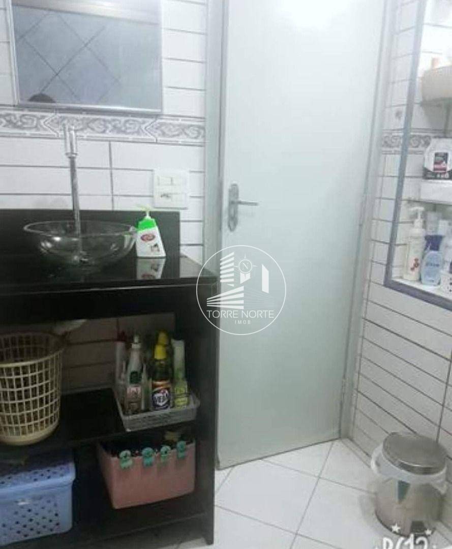 Apartamento à venda com 3 quartos, 74m² - Foto 29