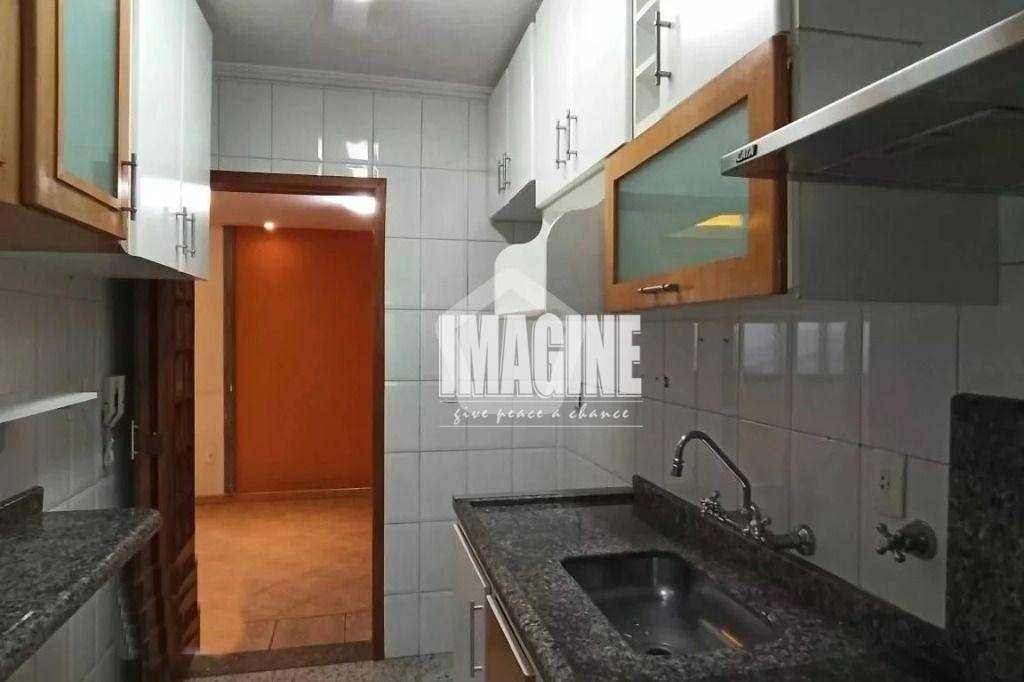 Apartamento à venda com 3 quartos, 77m² - Foto 16