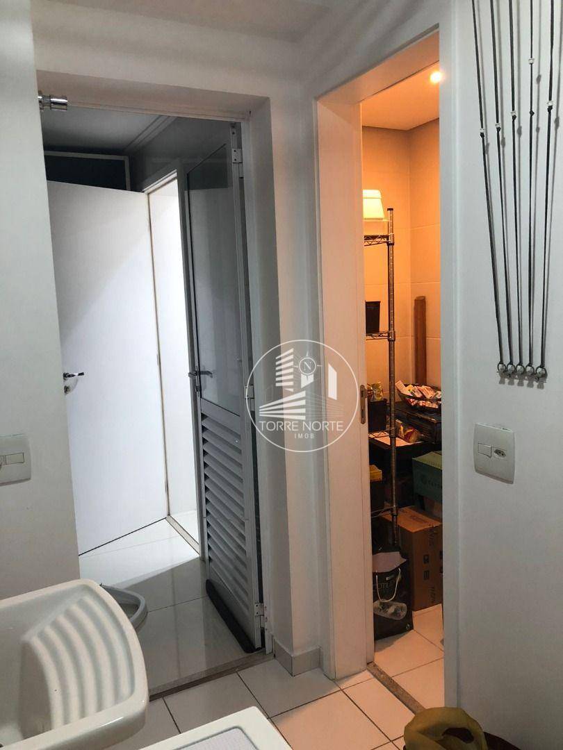 Apartamento à venda com 3 quartos, 123m² - Foto 22