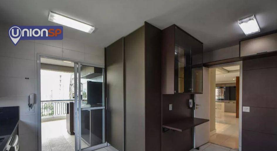 Apartamento à venda com 3 quartos, 236m² - Foto 26