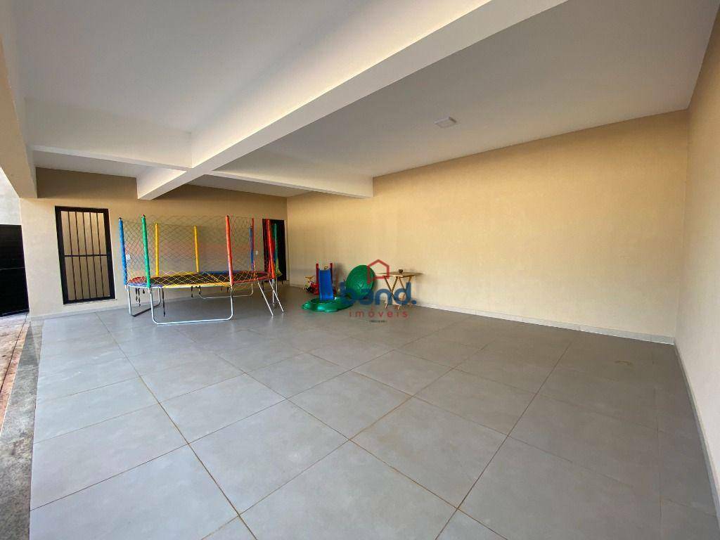 Casa de Condomínio à venda com 3 quartos, 271m² - Foto 3