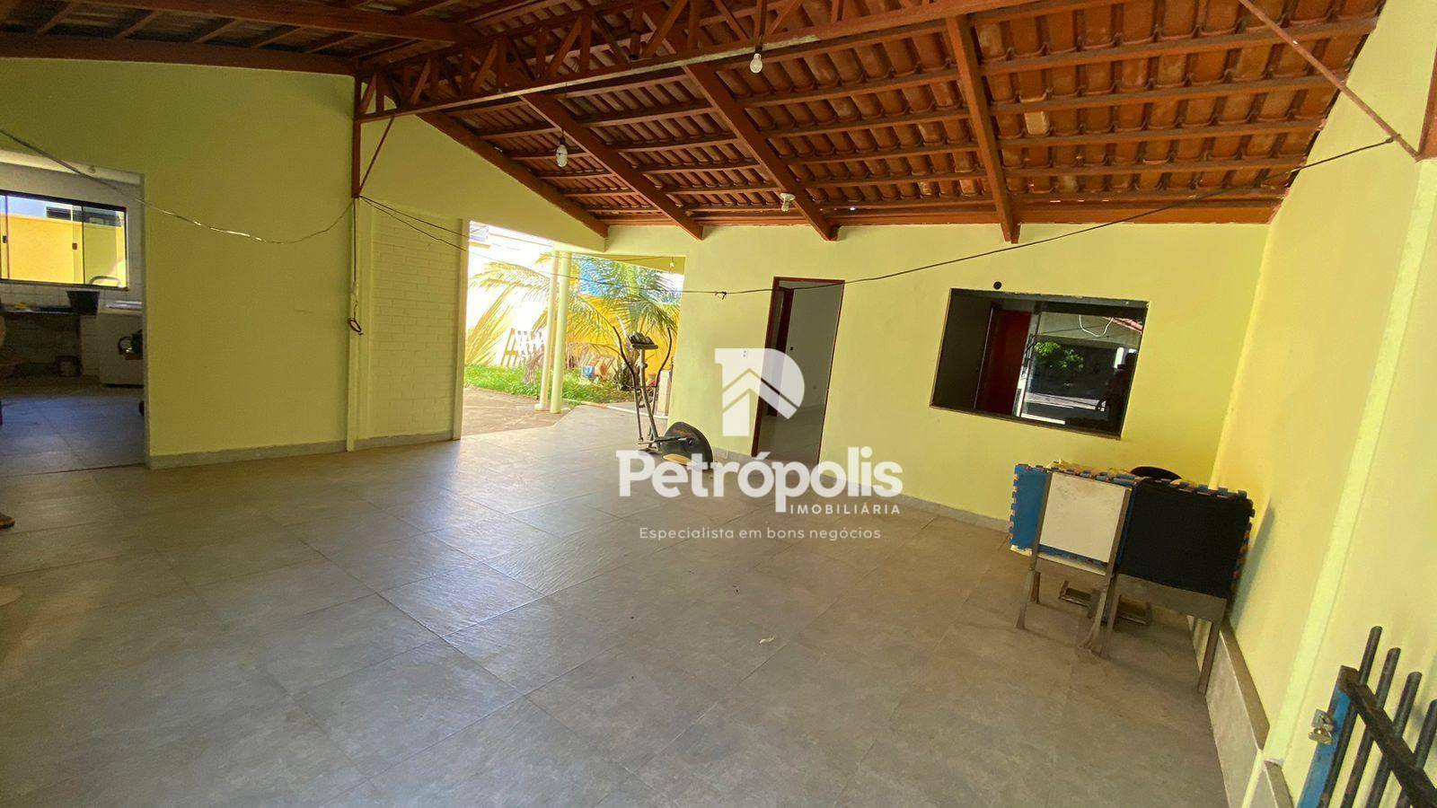 Casa à venda com 3 quartos, 197m² - Foto 15