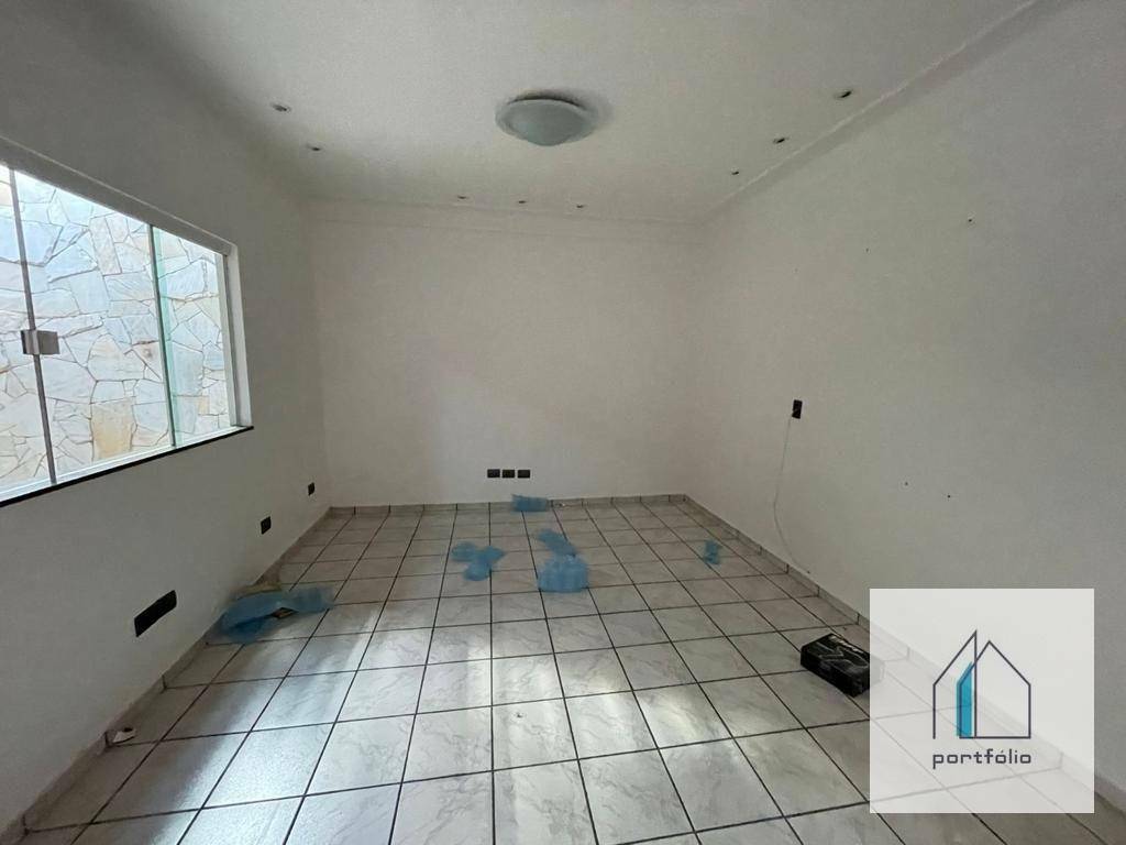 Casa de Condomínio à venda com 5 quartos, 220m² - Foto 27