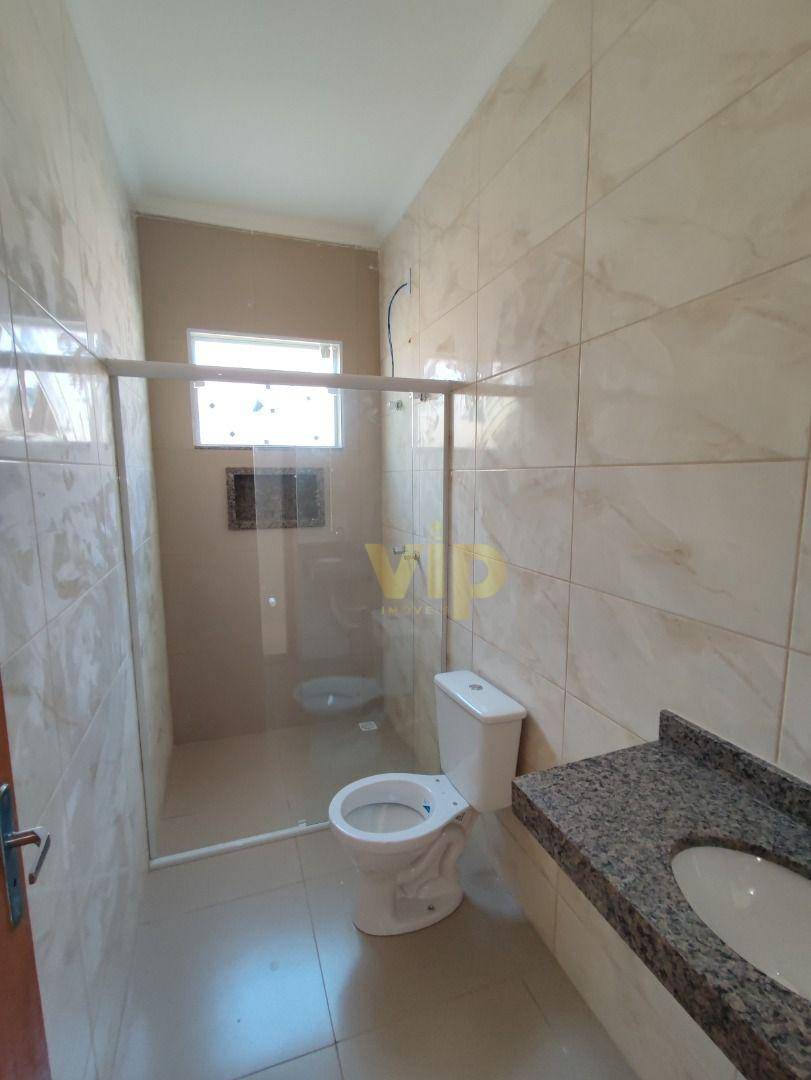 Casa à venda com 3 quartos, 100m² - Foto 11