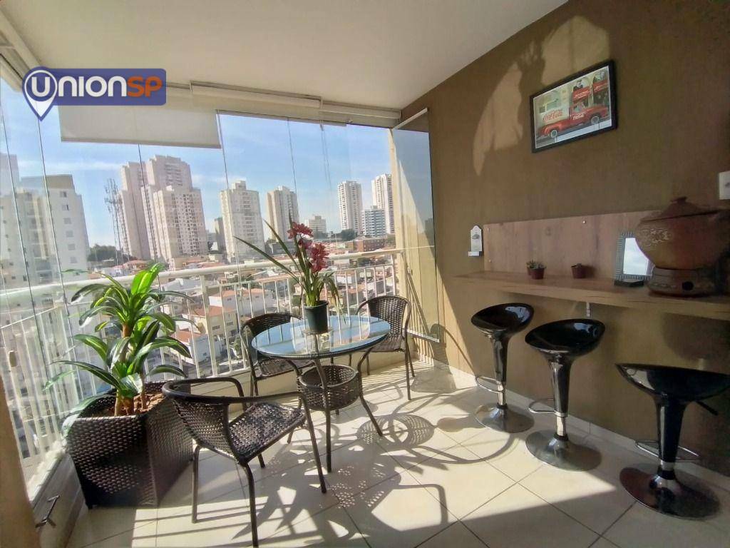 Apartamento à venda com 3 quartos, 70m² - Foto 1