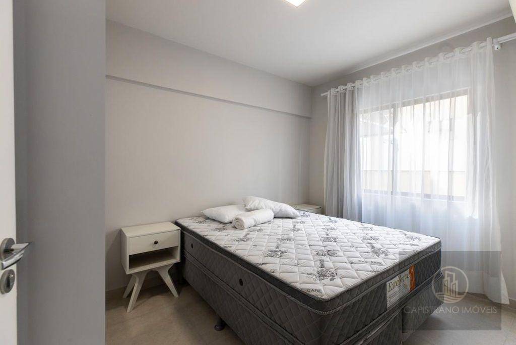 Apartamento à venda com 2 quartos, 210m² - Foto 11