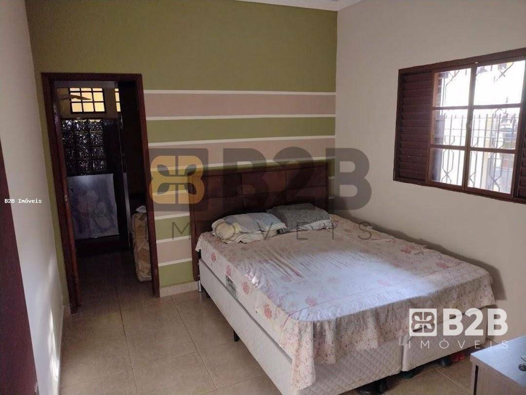Casa à venda com 3 quartos, 156m² - Foto 6