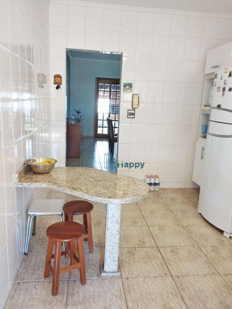 Chácara à venda com 3 quartos, 228m² - Foto 38