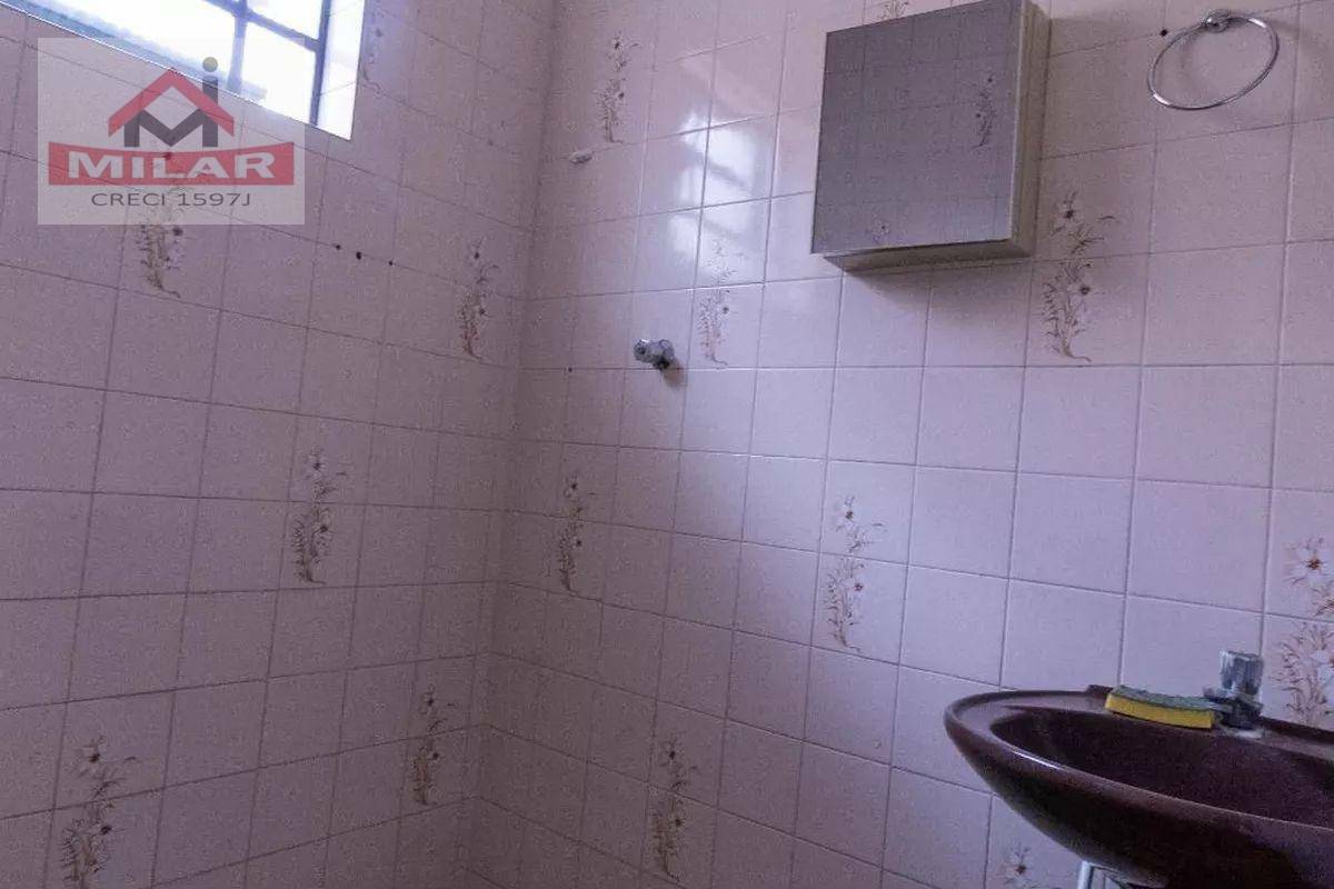 Casa para alugar com 1 quarto, 100M2 - Foto 5