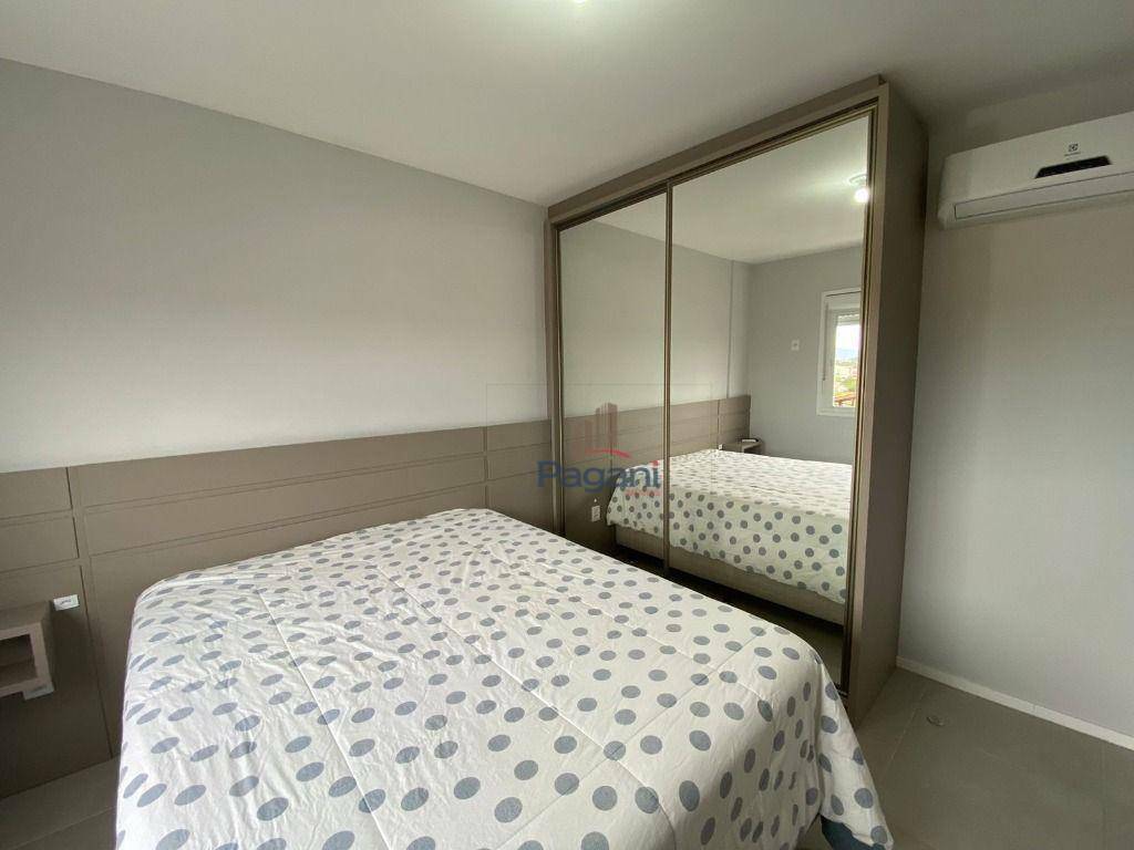 Apartamento para alugar com 2 quartos, 61m² - Foto 21