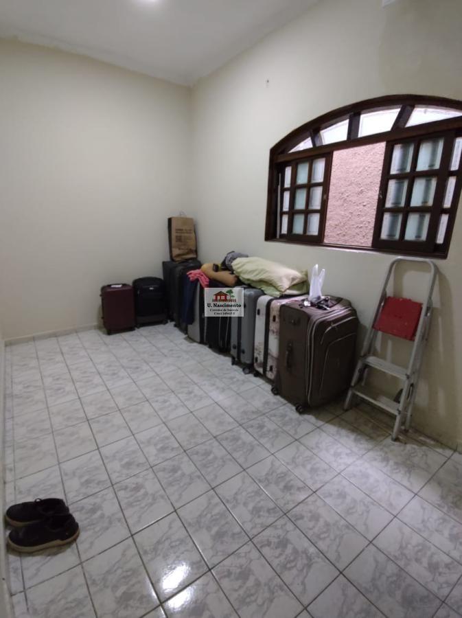 Sobrado à venda com 5 quartos, 250m² - Foto 8