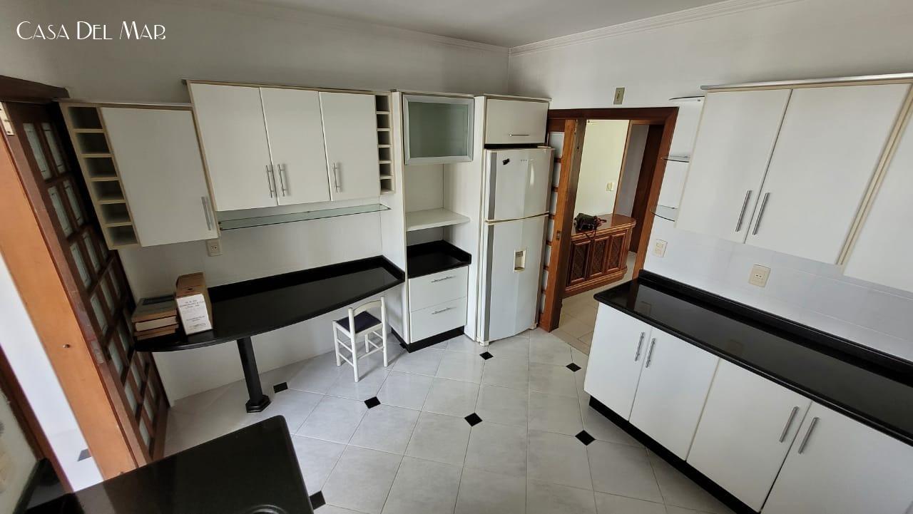 Apartamento à venda com 4 quartos, 224m² - Foto 14