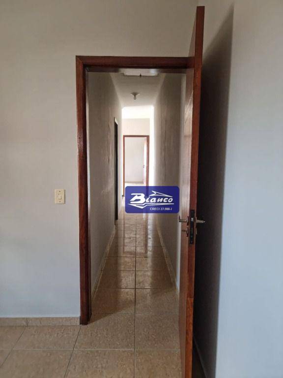 Sobrado à venda com 3 quartos, 185m² - Foto 6