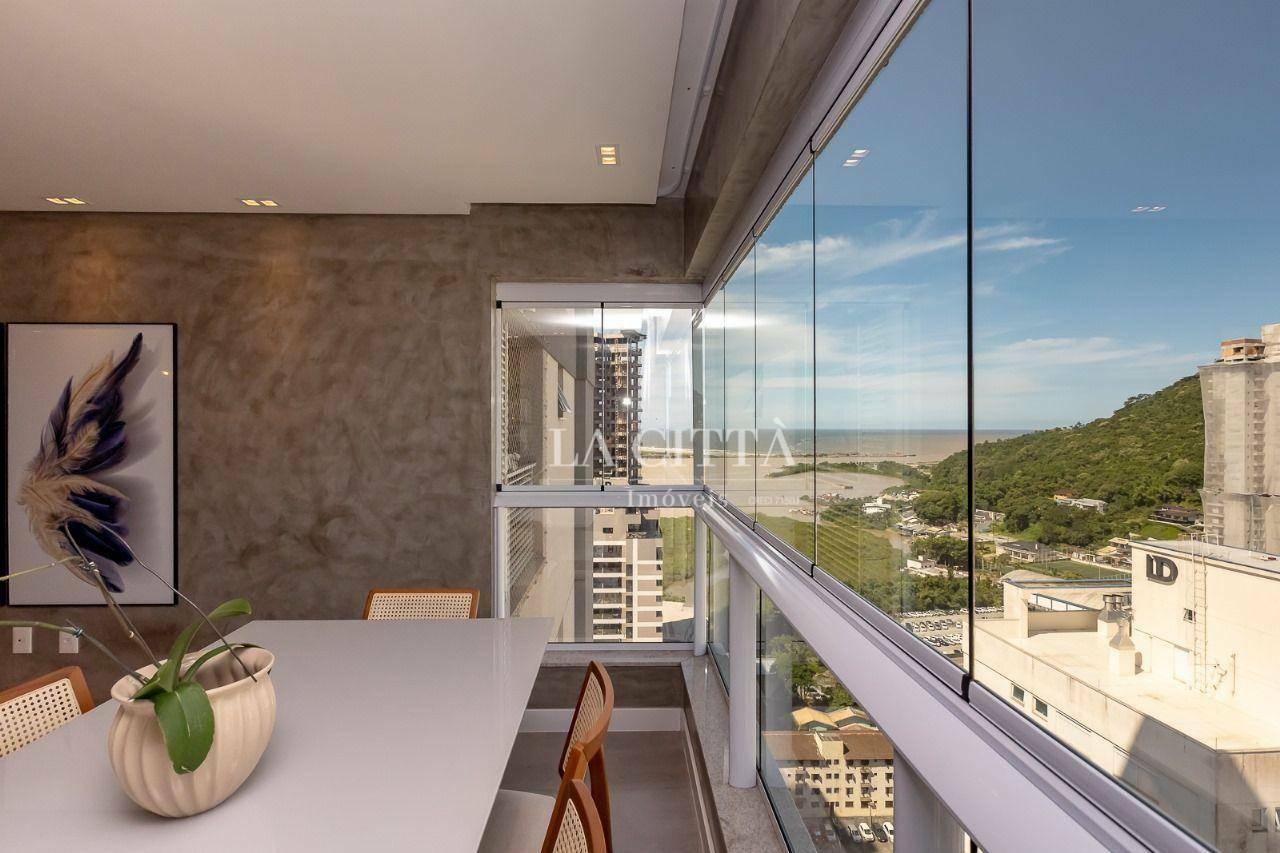 Apartamento à venda com 2 quartos, 82m² - Foto 17