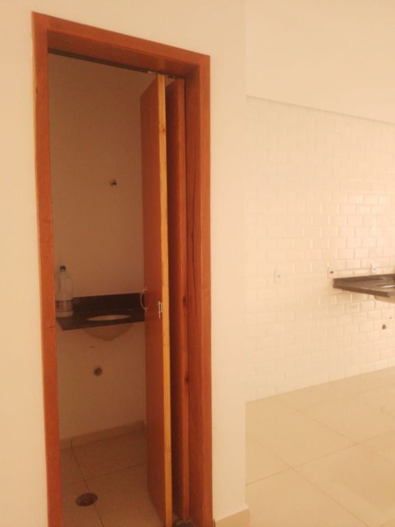 Sobrado à venda com 3 quartos, 130m² - Foto 8