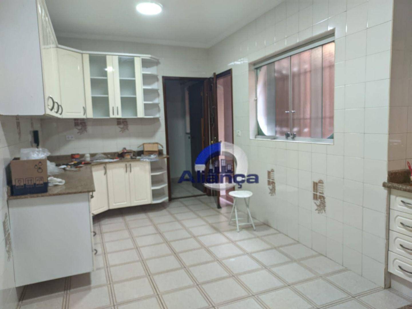 Sobrado à venda e aluguel com 3 quartos, 165m² - Foto 11