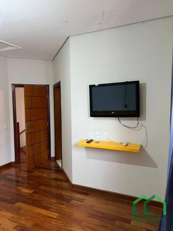 Casa à venda com 3 quartos, 298m² - Foto 17