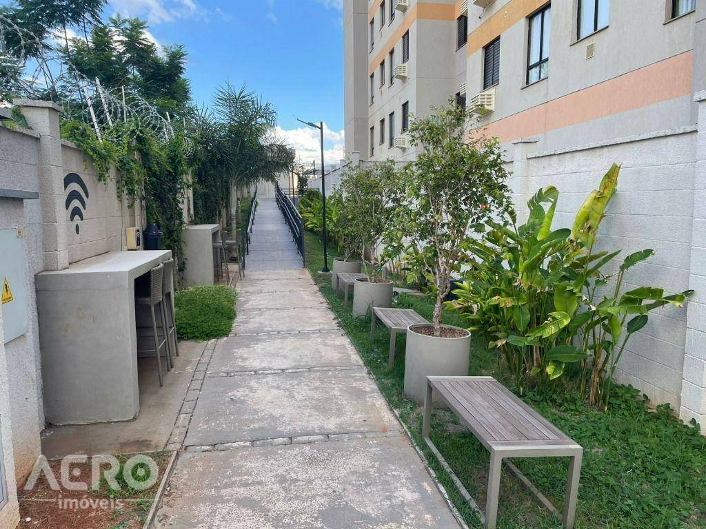 Apartamento à venda com 2 quartos, 48m² - Foto 12