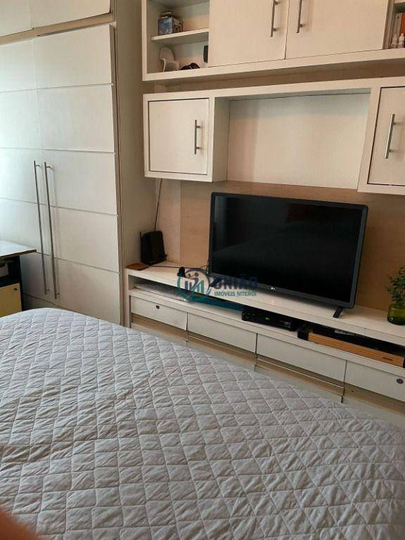 Apartamento à venda com 3 quartos, 115m² - Foto 28