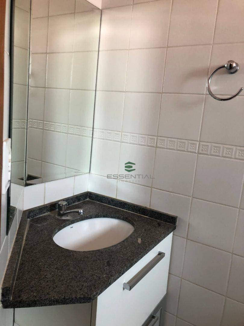 Apartamento à venda com 3 quartos, 100m² - Foto 25