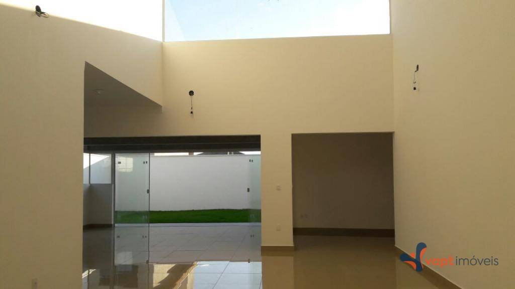 Sobrado à venda com 3 quartos, 224m² - Foto 13