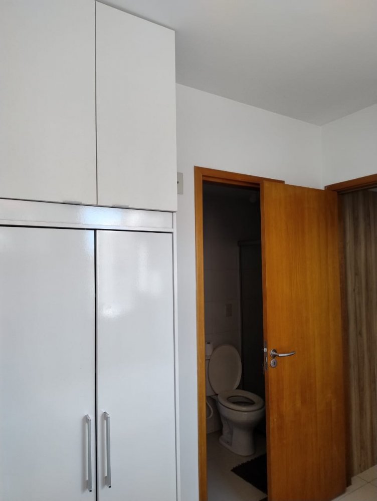 Apartamento para alugar com 3 quartos, 77m² - Foto 14