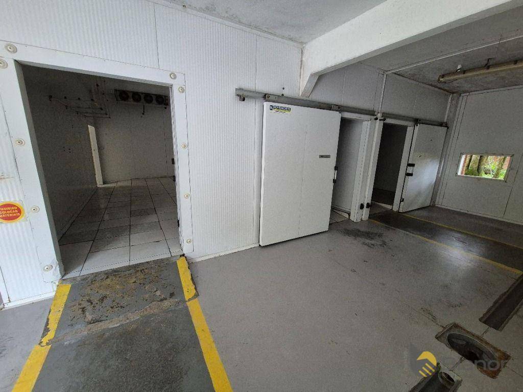 Depósito-Galpão-Armazém para alugar, 550m² - Foto 9