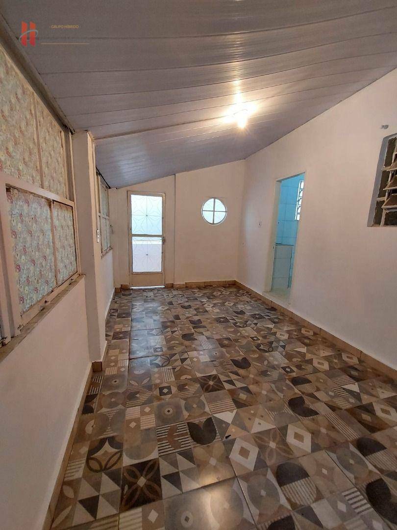 Casa à venda com 3 quartos, 220m² - Foto 21