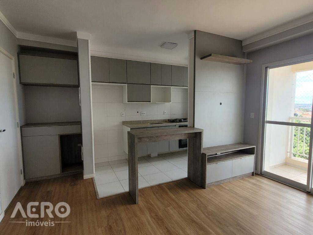 Apartamento à venda com 2 quartos, 62m² - Foto 1